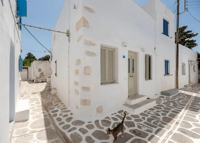 Dom wakacyjny M&m Parikia's Old Town