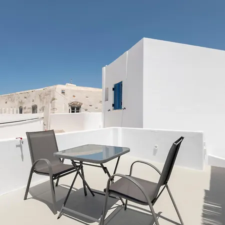 Дом отдыха M&m Parikia's Old Town